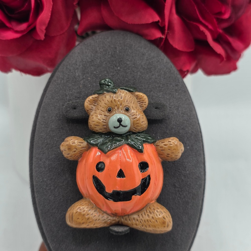 Vintage Halloween Teddy Bear Pumpkin Brooch Pin Orange Jack O Lantern Resin Fall
